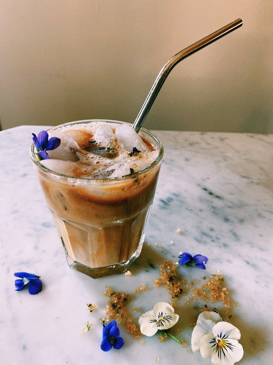 Spring violet and blackberry latte